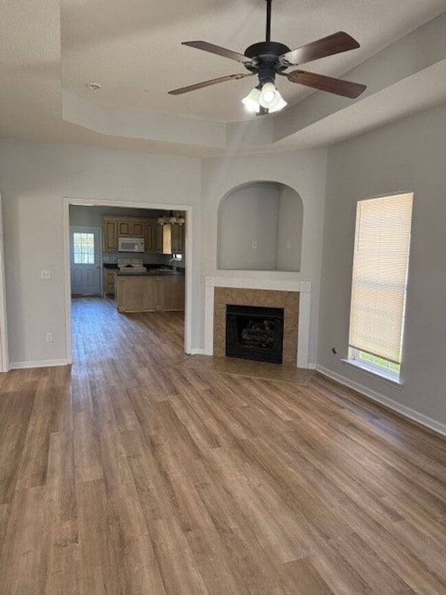 Building Photo - 9729 Moonlight Dr