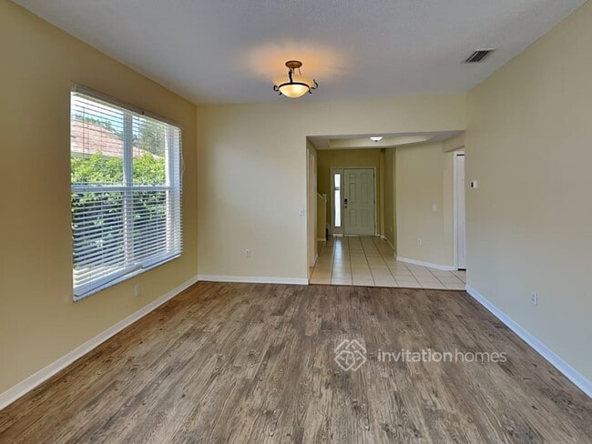 Building Photo - 12044 Winding Woods Way