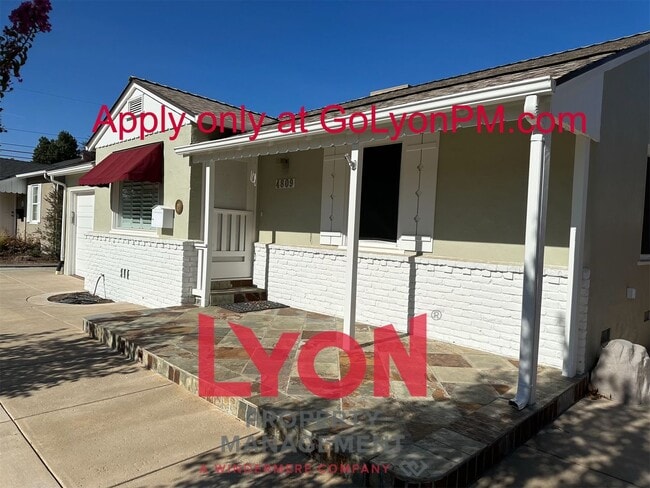 Building Photo - 2 bed/1 bath East Sac Gem!