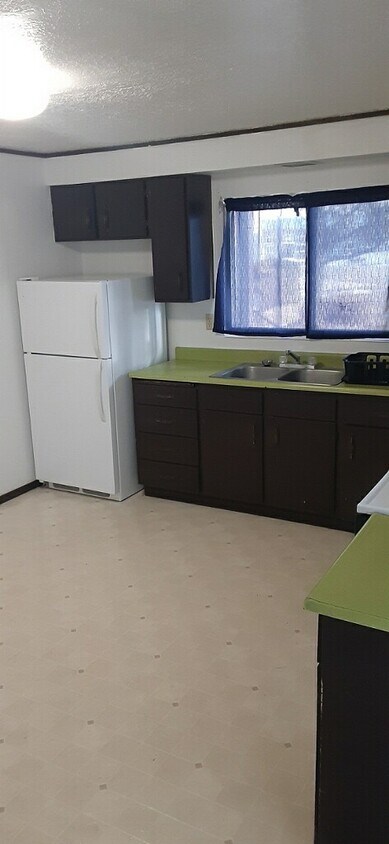 Foto principal - 407 Sage Hills St