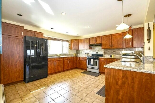 Foto del edificio - 86 Palfrey Rd