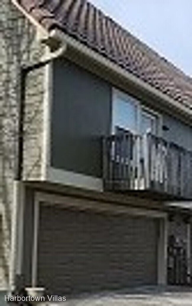 Foto del edificio - 2 br, 2 bath Apartment - 1321A NE 39th St....
