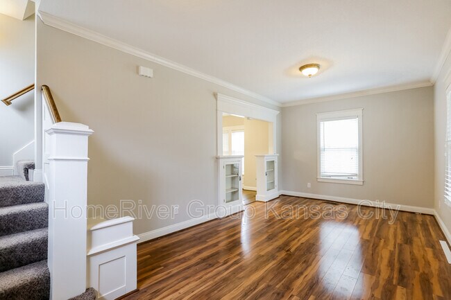 Foto del edificio - 908 W Truman Rd