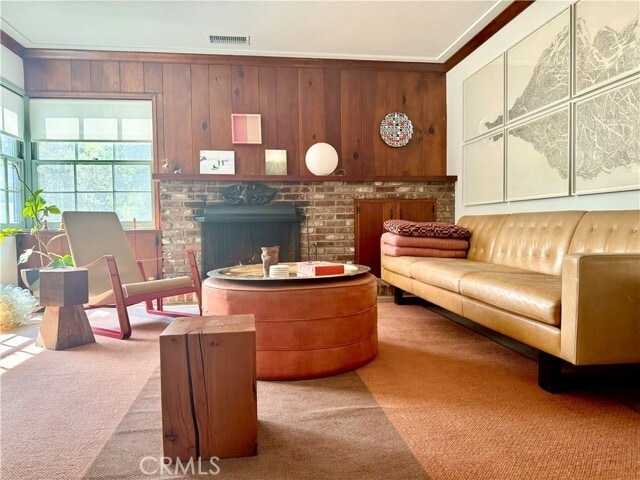 Building Photo - 380 Glenullen Dr
