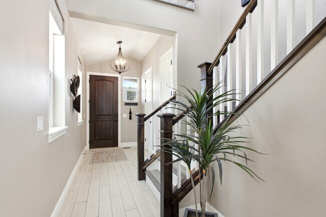 Foto del edificio - 196 N View Way