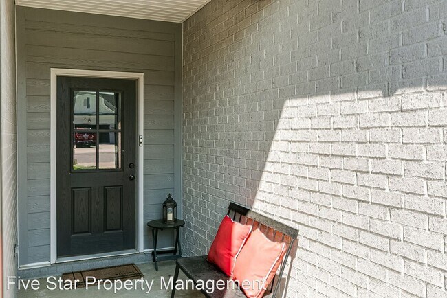 Building Photo - 3 br, 2.5 bath House - 3531 Magruder Dr