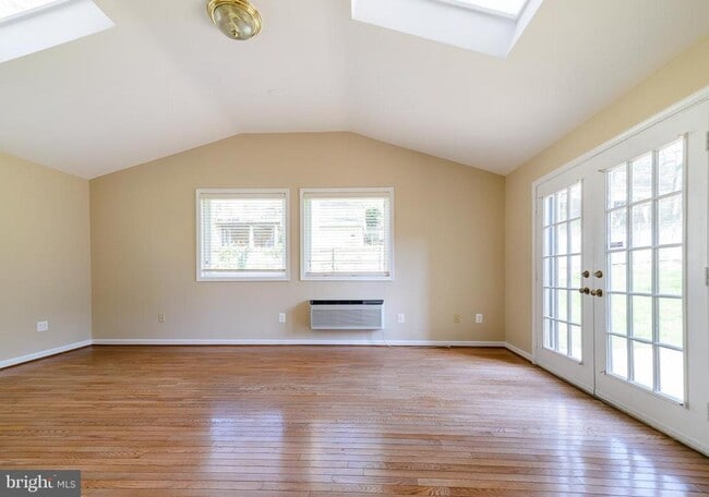 Foto del edificio - 3909 Bentwood Ct