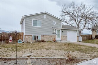 Building Photo - 4824 Ridenour Dr