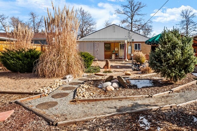 Photo - 1733 Lima St House