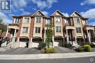 Building Photo - 327 Doak Ln