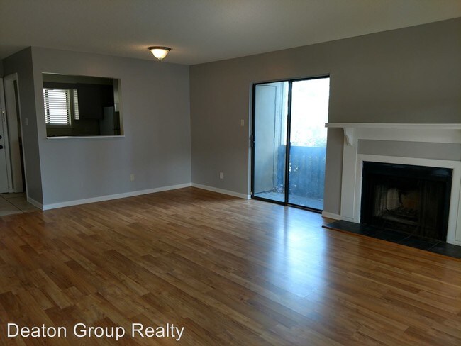 Building Photo - 500 Green Mountain Cir