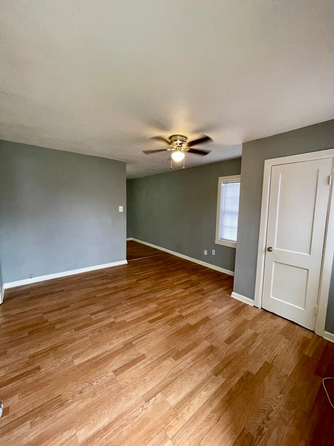 Building Photo - 1901 N Avenue Q