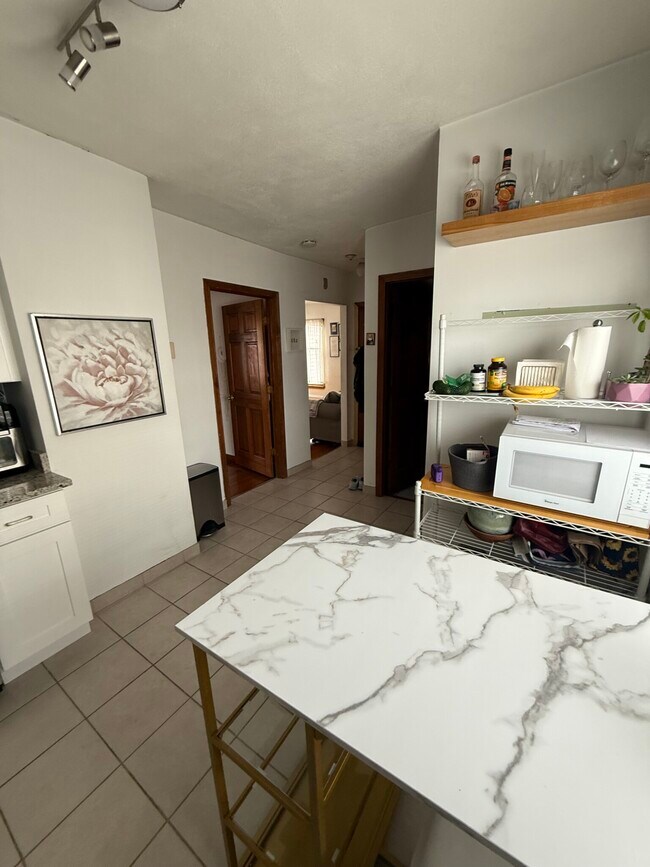 Foto del edificio - 585 Somerville Ave