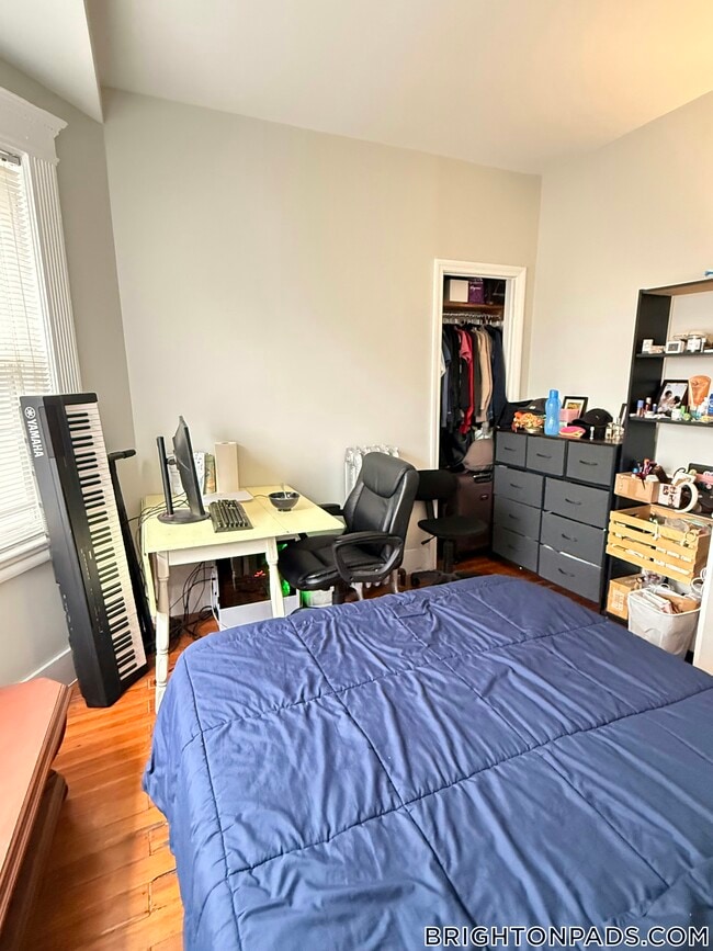 Building Photo - 143 Kilsyth Rd