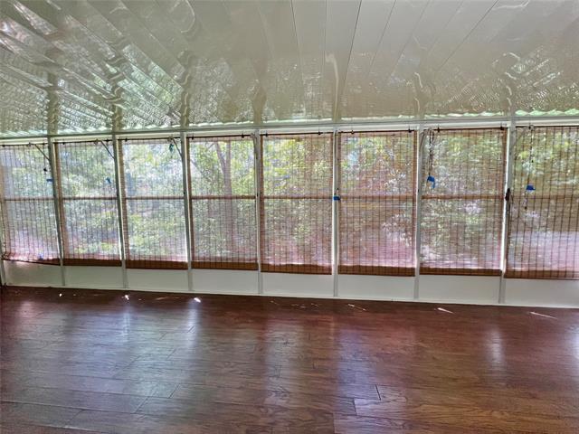 Foto del edificio - 907 S Bowen Rd