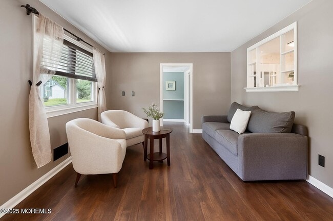 Foto del edificio - 6 Redwood Rd