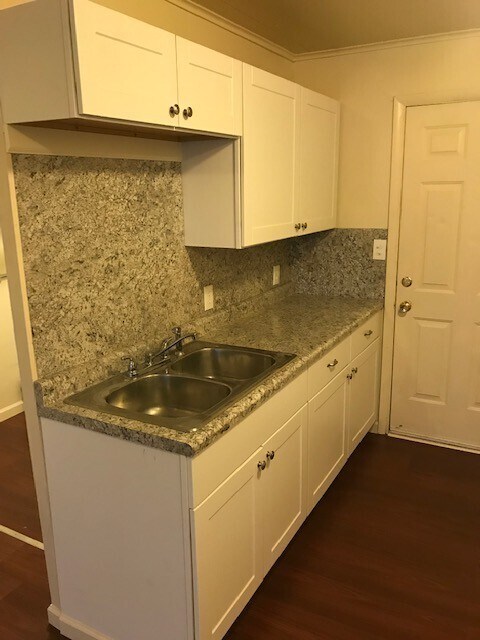 Foto del edificio - COMING SOON!! FOR LEASE Beautiful 3-Bedroom House in Grand Blanc