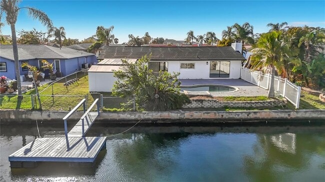 Building Photo - 9920 San Mateo Way