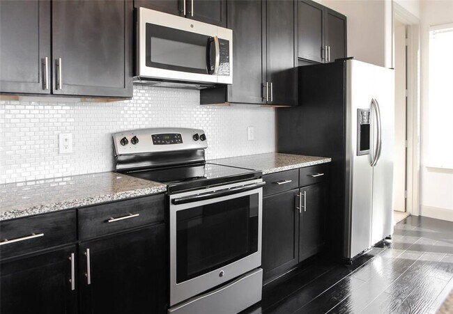 Foto del edificio - 1301 Richmond Ave.