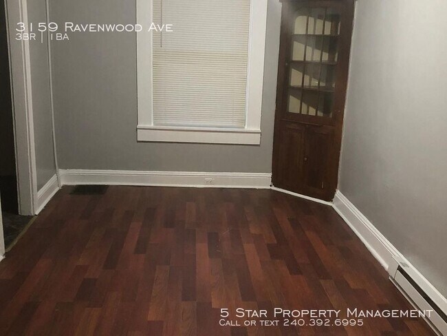 Building Photo - 3159 Ravenwood Ave - 3 beds, 1 full bath