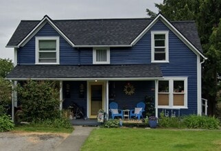 Building Photo - 509 N Forest St