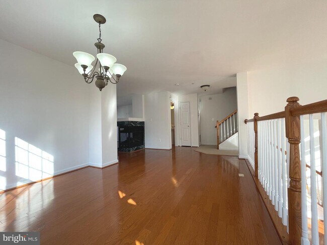 Foto del edificio - 12302 Open View Ln