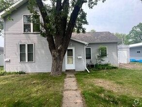 Building Photo - 1220 Garfield Ave