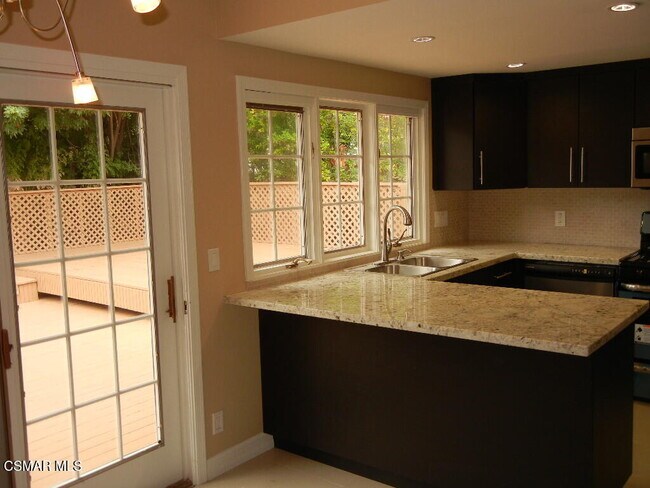 Building Photo - 1262 Willowgreen Ct