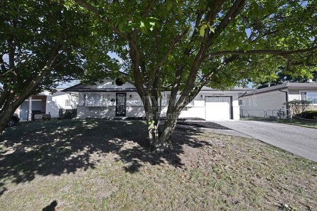 Building Photo - 1815 Woodcrest Rd