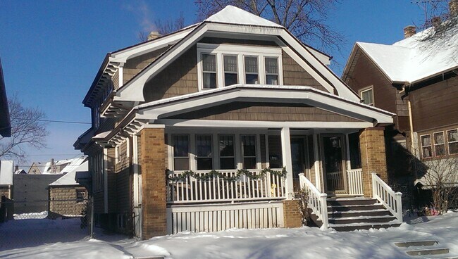 Foto del edificio - 2375 S Woodward St