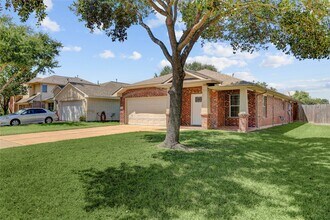 Building Photo - 20119 Bitterroot Ranch Dr
