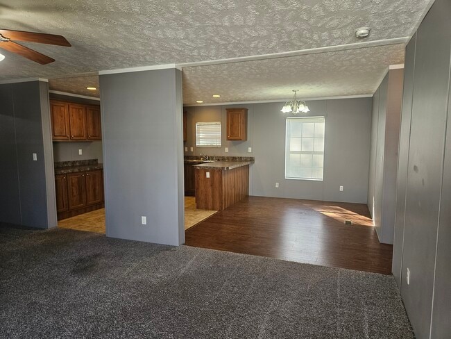 Foto del edificio - 116 Lynnwood Cir