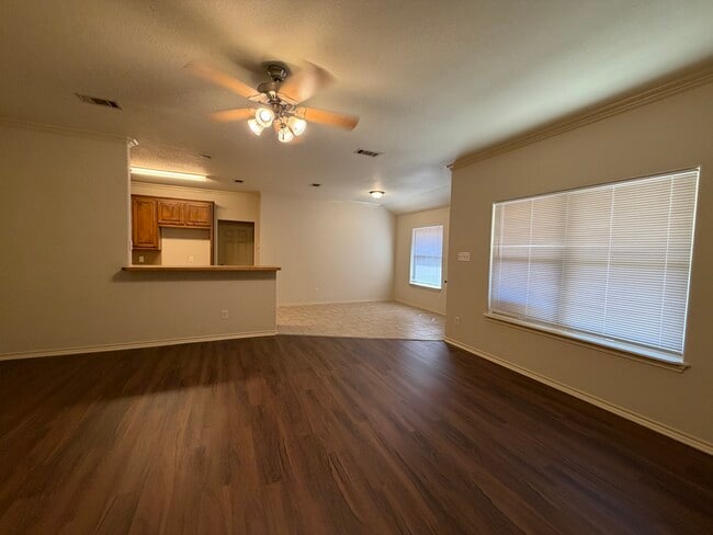 Building Photo - 5809 Swords Dr