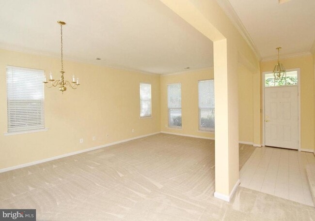 Foto del edificio - 13800 Custis Square