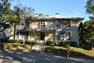 Building Photo - 1740 Raymond Hill Rd