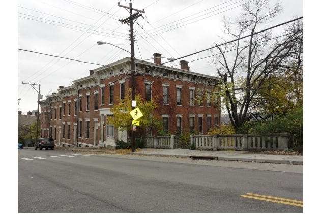 Building Photo - 19-27 W Clifton Ave