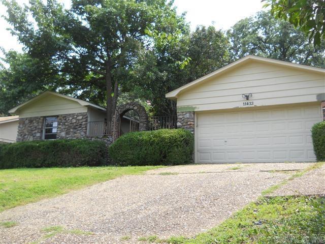 Foto principal - 11433 Bainbridge Dr