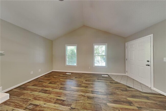 Foto del edificio - 5394 Muirwood Pl