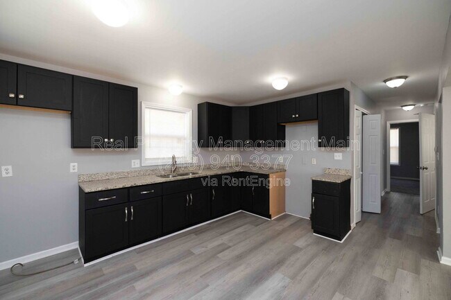 Foto del edificio - 3354 25th St