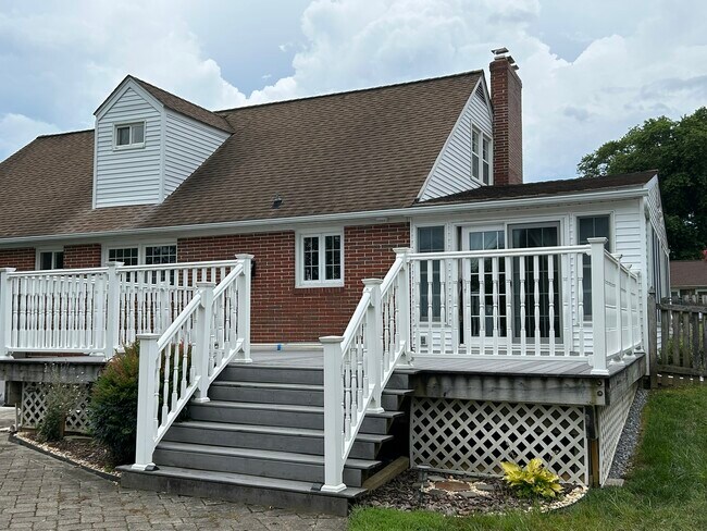 Foto del edificio - 708 Flintlock Dr