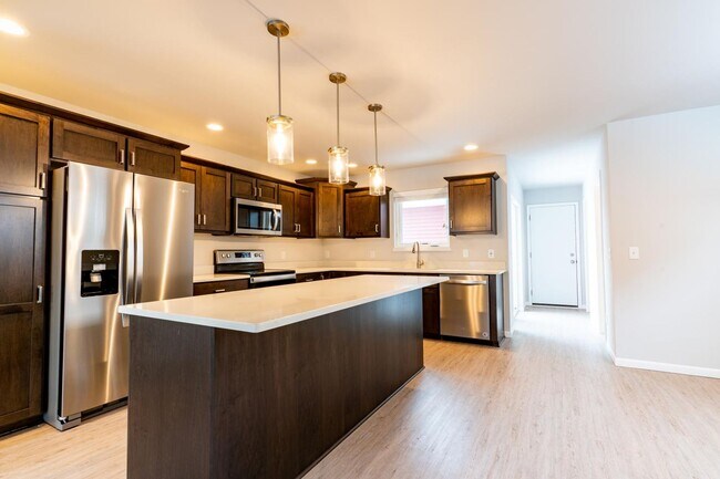 Foto del edificio - 612 Sugar Maple Ln