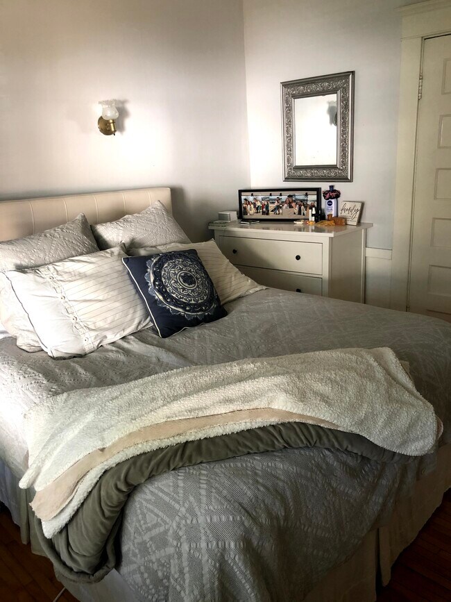 2 habitaciones, 2 baños, - New Hampshire - 4312 Colfax Avenue South