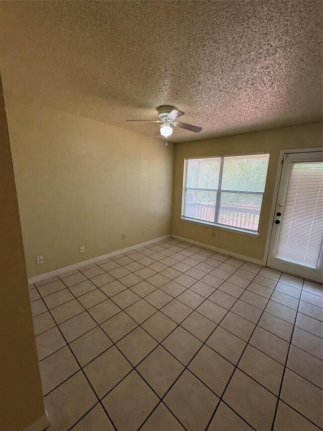 Building Photo - 2309 Pena Cove