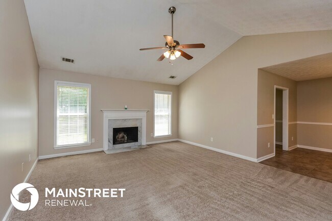 Foto del edificio - 155 Creekside Trail