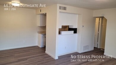 Building Photo - 4630 E Southgate Ave