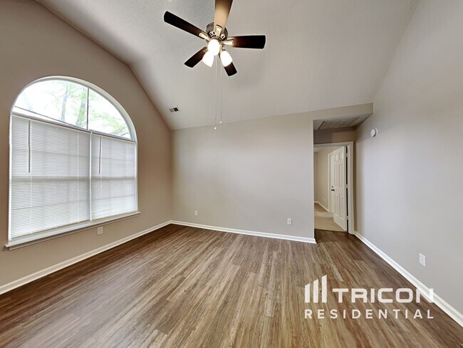 Building Photo - 2127 Dawn Ridge