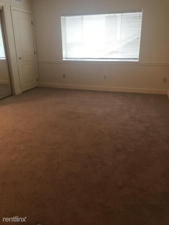 823 Mount Royal Blvd Unit 301, Pittsburgh, PA 15223 Condo for Rent in