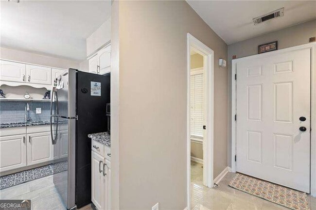 Foto del edificio - 2674 Farmstead Rd