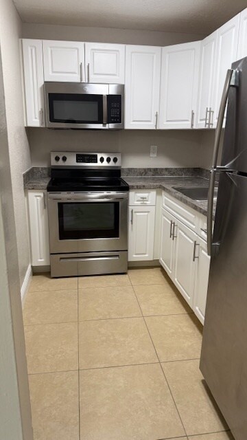 Foto del edificio - Sabal Pointe Apartments