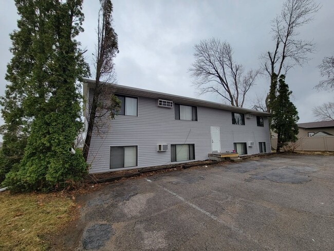 Building Photo - 2 Bedroom | 1 Bathroom Unit in Marion Avai...